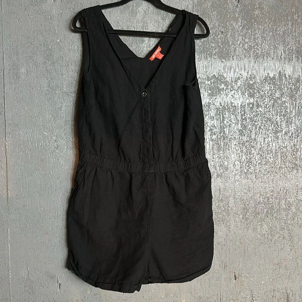 - Joe Fresh Black Sleeveless Button-Up Romper, L - Picture 5 of 10